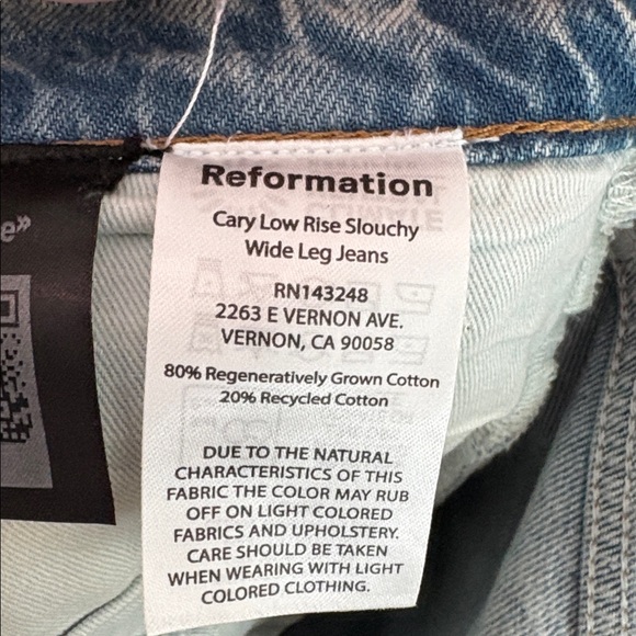 Reformation Cary Low Rise Slouchy Wide Leg Jeans - Like New - Picture 3 of 9